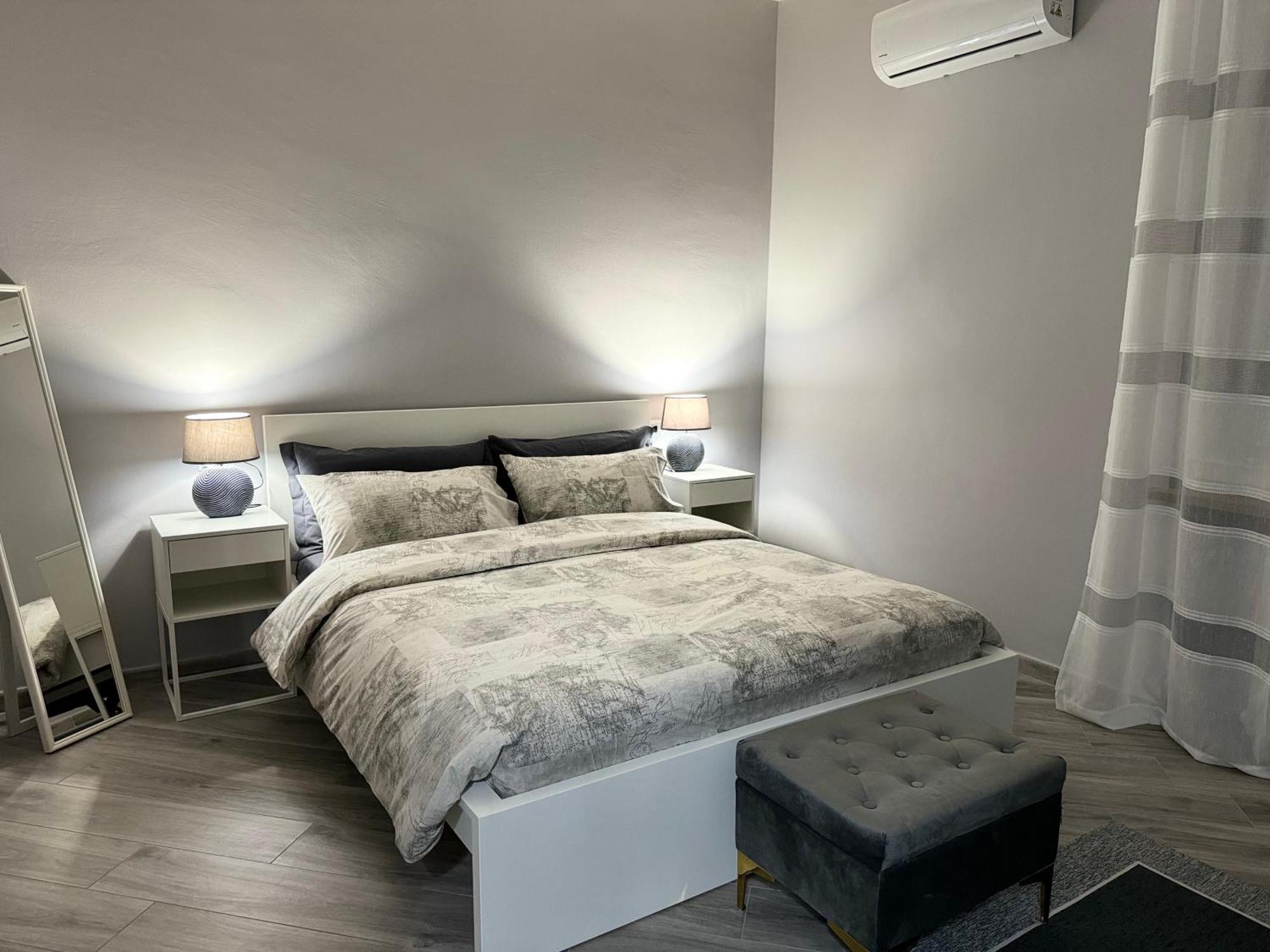 Trento House Zona Stazione Centro Storico Apartment Парма Екстериор снимка