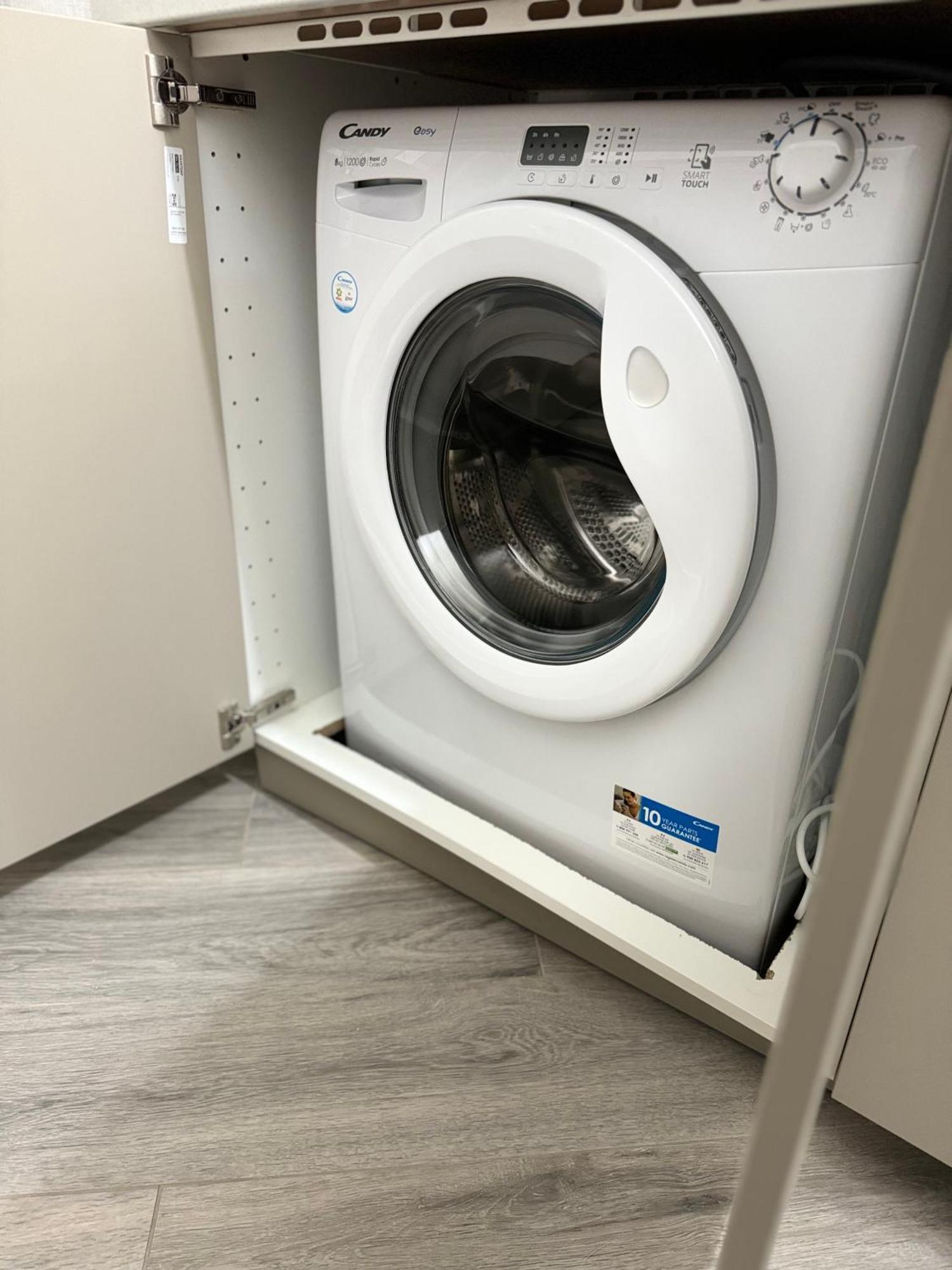 Trento House Zona Stazione Centro Storico Apartment Парма Екстериор снимка