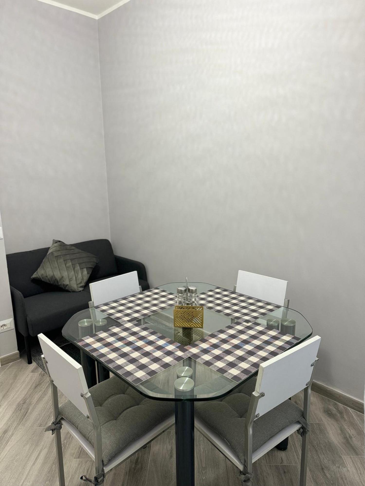 Trento House Zona Stazione Centro Storico Apartment Парма Екстериор снимка